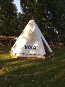 Prekrivka za šator – zaštita od vremenskih uslova i UV zračenja